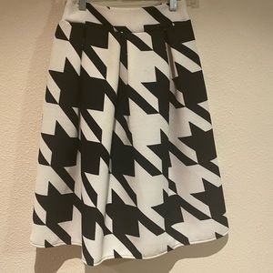 Women’s Skirt
